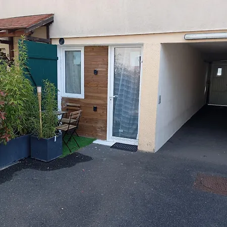 Cosy 15 Min Paris-orly- Sdb -terrasse Privée Choisy-le-Roi